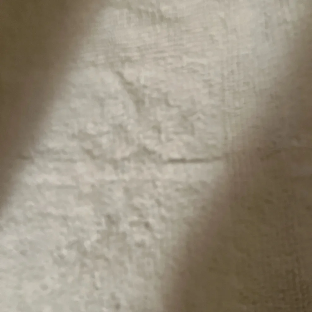 Ralph Lauren White Textured bath Rug/ Firm Price